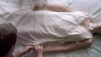 Leonor Watling – Talk to Her (2002)