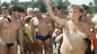 Veronika Kanska, Katerina Lojdova, Petra Pysova - Slunce, seno, erotika (1991)