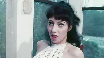 The Farmer’s Daughters (1976)