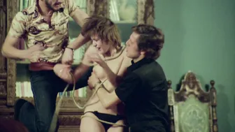 Eleonora Giorgi, Maria Rosaria Riuzzi - Young, Violent, Dangerous (Liberi armati pericolosi) (1976)