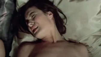 Agnieszka Buczek, Joanna Jedrejek, Grazyna Trela, Katarzyna Gajdarska, Ewa Grabarczyk, Malgorzata Werner - Nic smiesznego (1995)