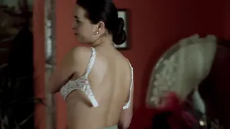 Agnieszka Buczek, Joanna Jedrejek, Grazyna Trela, Katarzyna Gajdarska, Ewa Grabarczyk, Malgorzata Werner - Nic smiesznego (1995)