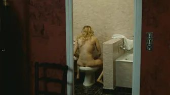 Nathalie Baye, Marie-Blanche Dehaux, Anne-Claude Girard, Monique Mélinand – La Gueule ouverte (1974)