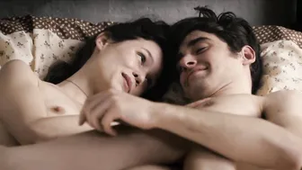 Astrid Berges-Frisbey – El sexo de los angeles (The sex of the angels) (2012)