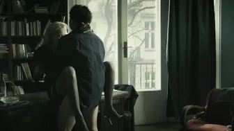 Julia Kijowska, Monika Dorota, etc - Pod Mocnym Aniolem (2014)