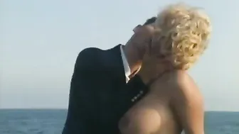 À force de plaisirs (1990)