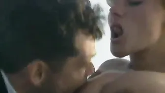 À force de plaisirs (1990)