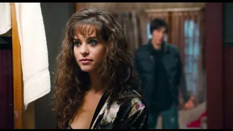 Jessica Pare, Crystal Lowe, Lyndsy Fonseca – Hot Tub Time Machine (2010)