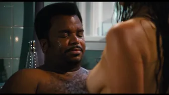 Jessica Pare, Crystal Lowe, Lyndsy Fonseca – Hot Tub Time Machine (2010)