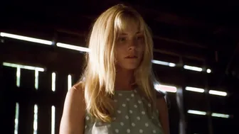 Amy Locane, Amy Irving- Carried Away (1996)