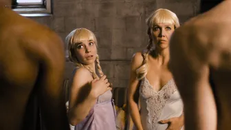 Jamie Neumann, Emily Meade, Maggie Gyllenhaal - The Deuce s01e02 (2017)