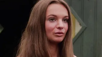 Christina Lindberg - Rötmånad (1970)