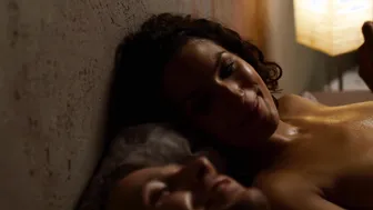 Amy Mußul, Erendira Ibarra, Tuppence Middleton – Sense8 s01e02 (2015)