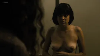 Maggie Gyllenhaal, Emily Meade, Deborah Twiss - The Deuce s01e07 (2017)