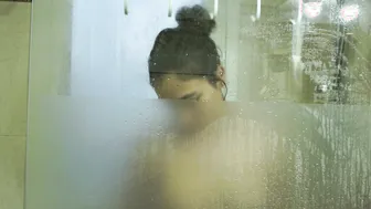 Carmen Alba, Katia Sanelli, Laura Balo - Divino tesoro (2024)