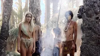 Sabrina Siani - White Cannibal Queen (1980)