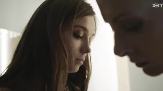 Elizaveta Boyarskaya, Darya Rumyantseva, Evgeniya Leonova, Oksana Streltsova, Sofya Lebedeva - Opasnaya blizost s01e01-02 (2024-2025)