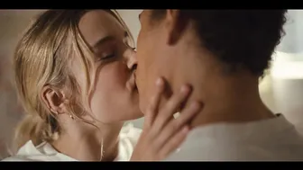 Pommelien Thijs, Ayana Doucouré, Manouk Pluis, etc - High Tides (Knokke Off) s02e01-08 (2025)