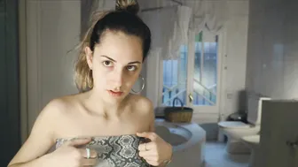 Aura Armengol, Laura Carrasco, Andrea López Claros - Amor s01 (2024-2025)