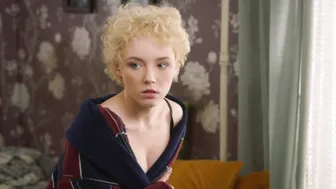 Anastasiya Talyzina, Alena Savastova - Patriot s01e06-13 (2020)