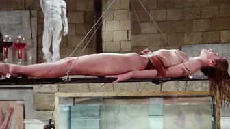 Dalila Di Lazzaro, Monique van Vooren, etc – Flesh for Frankenstein (1973)