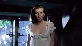 Madeleine Collinson, Mary Collinson – Twins of Evil (1971)