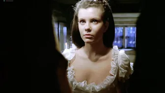 Madeleine Collinson, Mary Collinson – Twins of Evil (1971)