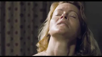 Virginie Ledoyen, Catherine Guittoneau – A Single Girl (La Fille seule) (1995)