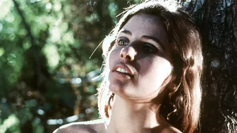 Mirtha Massa, Margarita Amuchástegui – Snuff (1975)