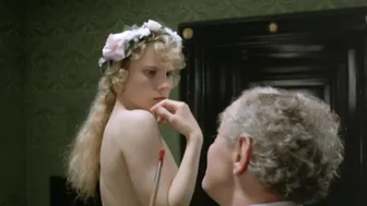 Sammi Davis, Amanda Donohoe – The Rainbow (1989)