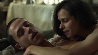 Ana Nogueira - Hightown s01e04 (2020)