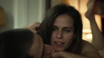 Ana Nogueira - Hightown s01e04 (2020)