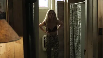 Riley Voelkel, Chantal Maurice, Monica Raymund – Hightown s02e06 (2021)