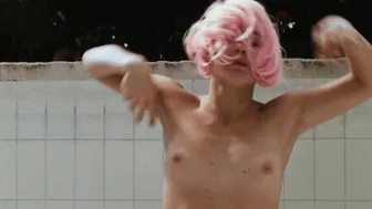 Alix Benezech, Manon Rey, Joana de Verona - Je suis present (2015)