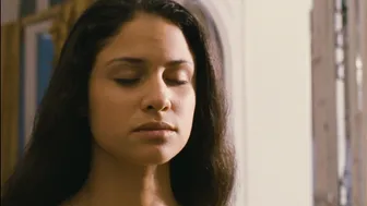 Sonia Mankai, Ava Cohen-Jonathan, Sarah Pariente - A Summer in La Goulette (Un été à La Goulette) (1996)