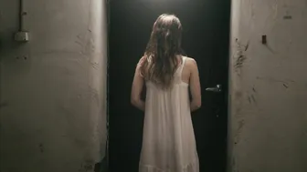 Arnijka Larcombe-Weate - Solitaire (2015)