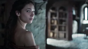 Matilda De Angelis - Leonardo (2021)