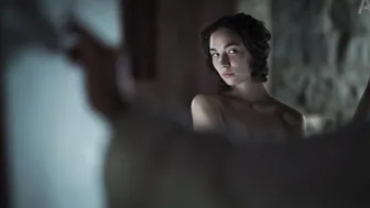 Matilda De Angelis - Leonardo (2021)