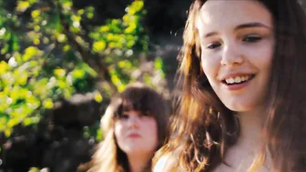 Adèle Exarchopoulos, Mallory Wanecque - Beating Hearts (L'Amour ouf) (2024)