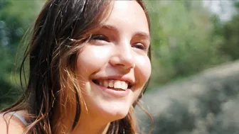 Adèle Exarchopoulos, Mallory Wanecque - Beating Hearts (L'Amour ouf) (2024)