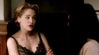 Marine Vacth, Isabelle Adjani, Emmanuelle Devos - Mascarade (2022)