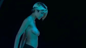 Margherita Aresti, Beatrice Vendramin, Sofya Gershevich, etc - Noi Siamo Leggenda s01e05-11 (2023)