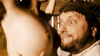 Micaela Schäfer, Melody Bayer - Die Boten des Todes (2022)