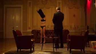 Yuliya Khlynina, Sabina Akhmedova, Polina Pushkaruk, Olga Venikova, Stasya Miloslavskaya - Call Center (2020)