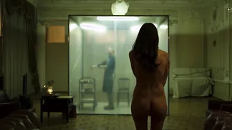 Yuliya Khlynina, Sabina Akhmedova, Polina Pushkaruk, Olga Venikova, Stasya Miloslavskaya - Call Center (2020)