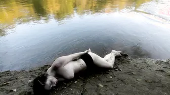 Caroline White, etc – 24 Exposures (2013)