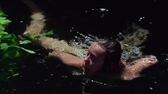 Jenny Agutter, Noeline Brown - Walkabout (1971)