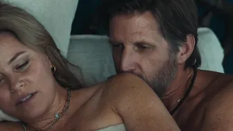 Elizabeth Banks, Jessica Biel - The Better Sister s01e01-06 (2025)