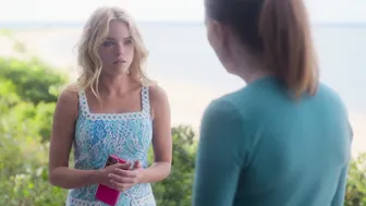 Milly Alcock, Meghann Fahy, Julianne Moore - Sirens s01e01-03 (2025)