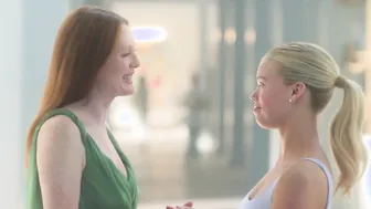 Milly Alcock, Meghann Fahy, Julianne Moore - Sirens s01e01-03 (2025)